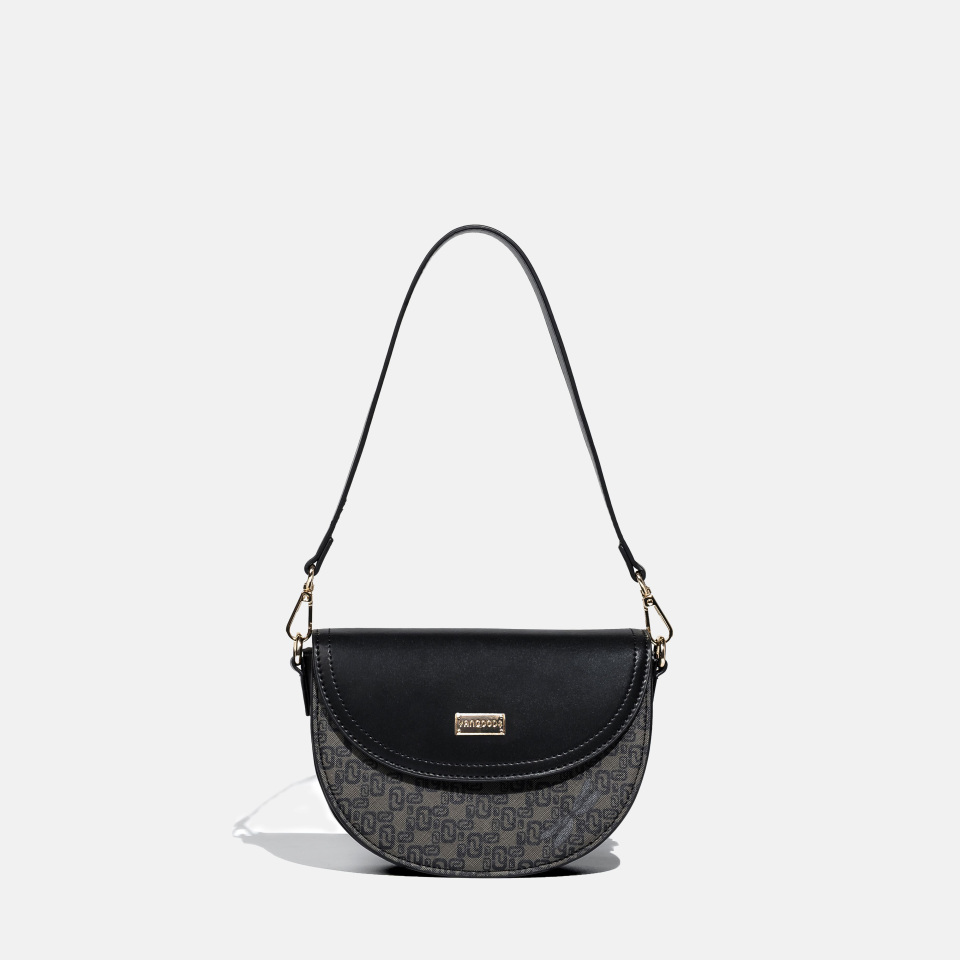 Cross Body Grey Front
